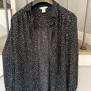 Long sleeve button up shirt